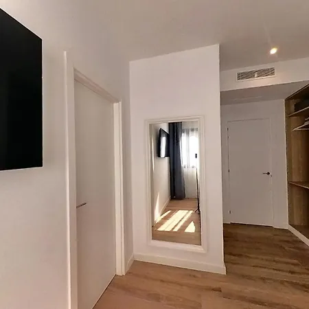 Myhome Urban Apartments-air Conditioning-city Center *