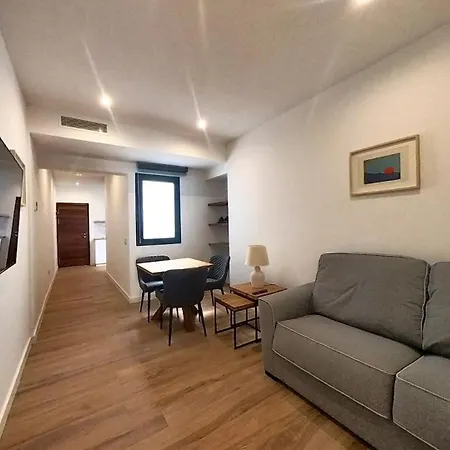 Myhome Urban Apartments-air Conditioning-city Center Lejlighed